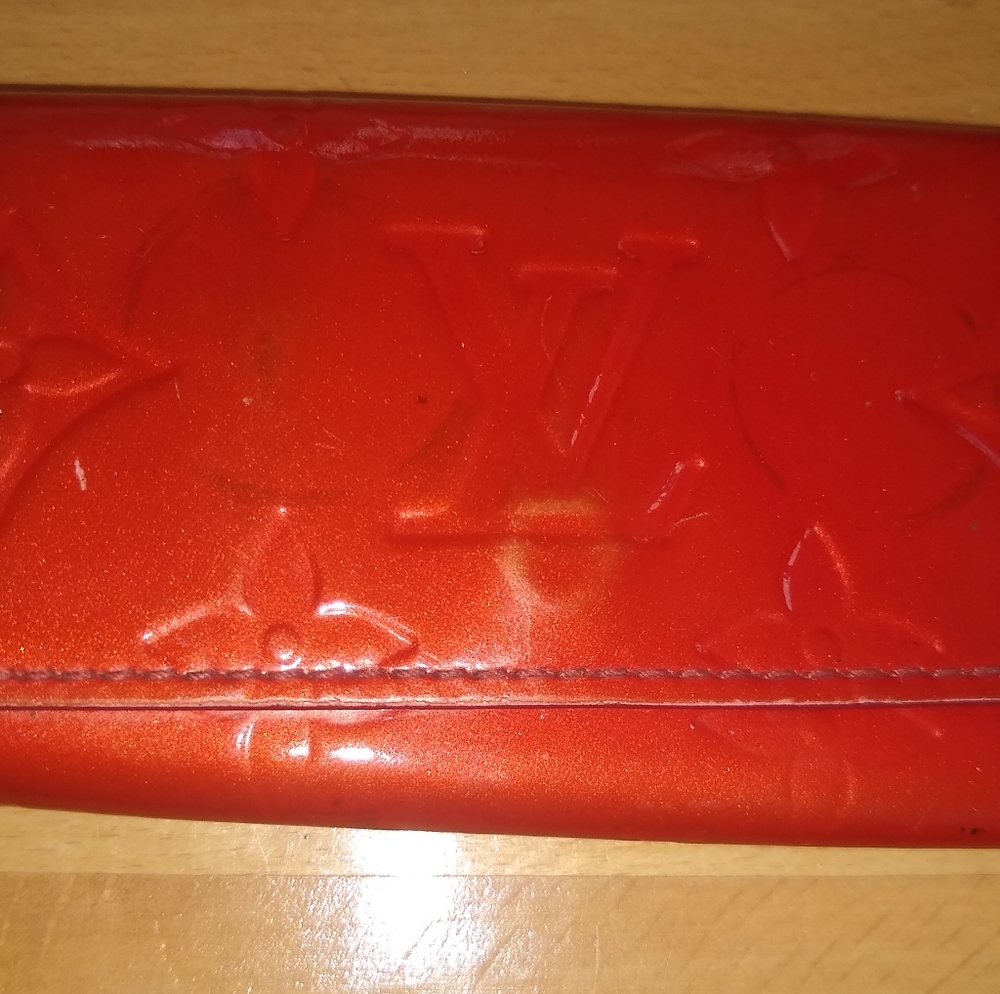 *SALE* Auth Louis Vuitton Vernis 4 Key Holder